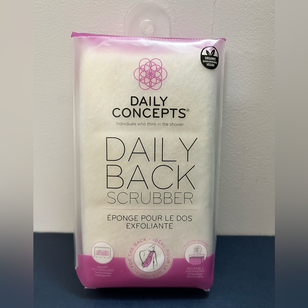 NWT. Daily Concepts Daily Back Scrubber - White